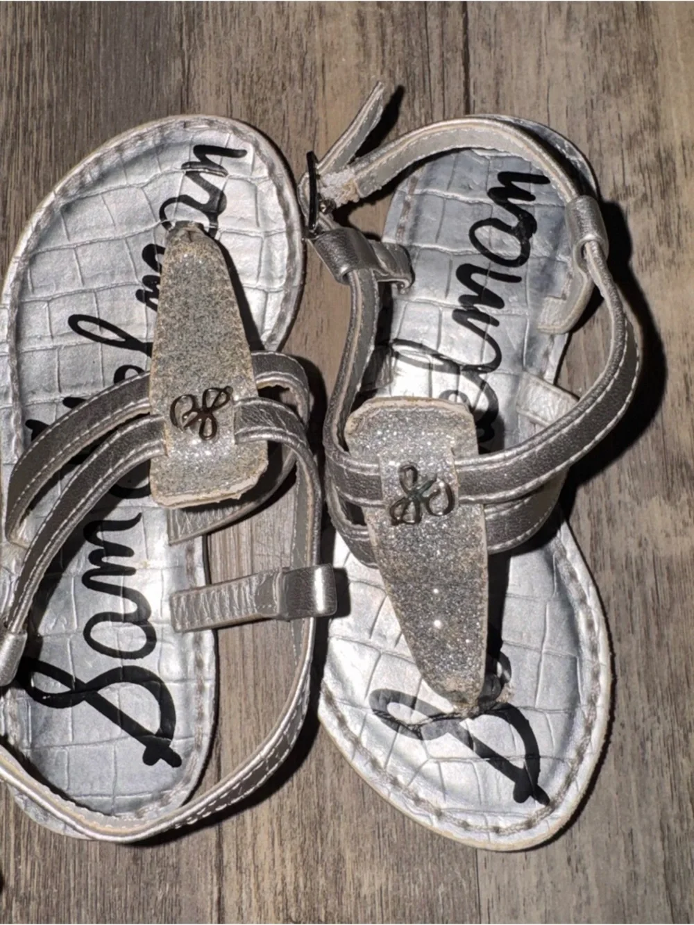 Sam Edelman Girls Silver Glitter T-Strap Sandals